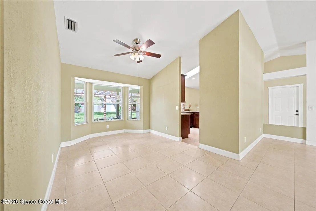 Photo of 813 Emerald Way