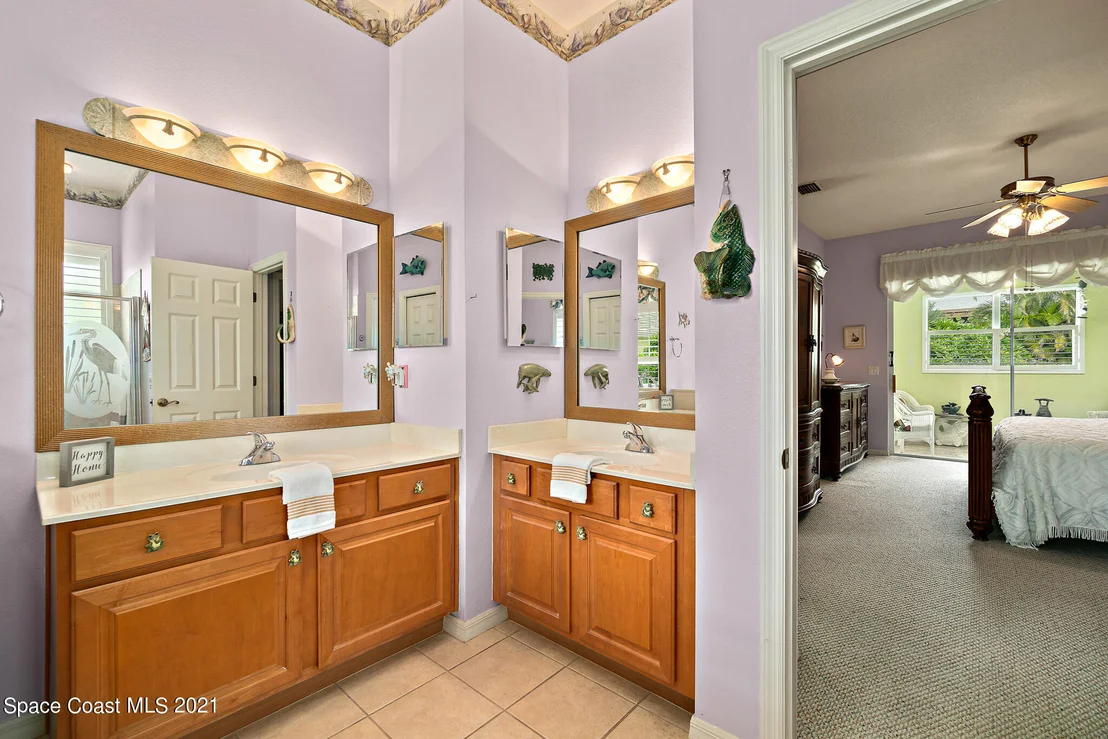 Photo of 5467 Solway Drive