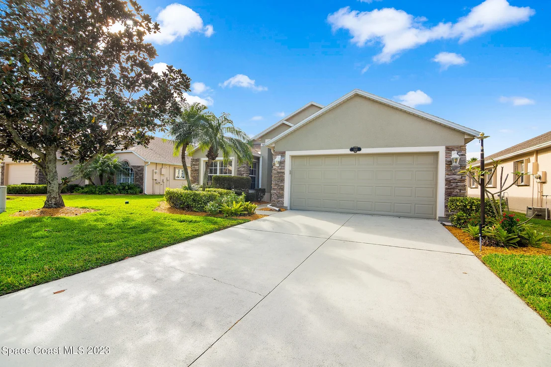 Photo of 1461 Lago Mar Drive