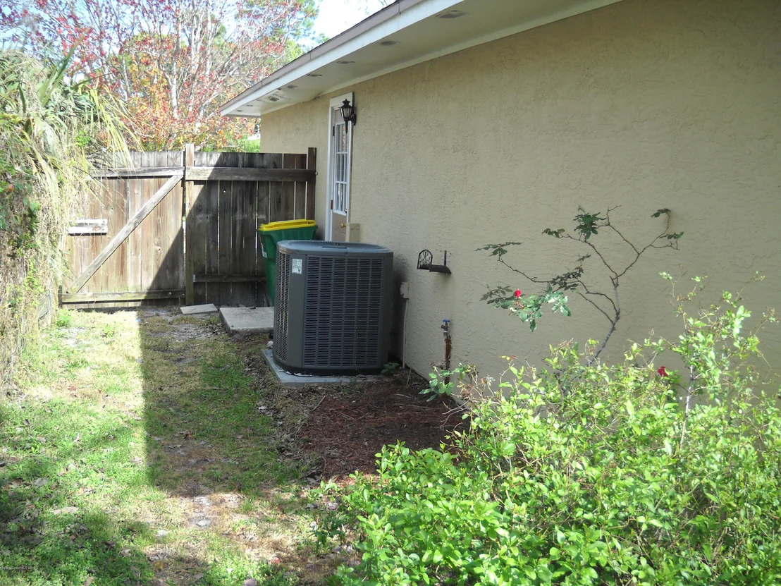 Photo of 5113 Holden Road