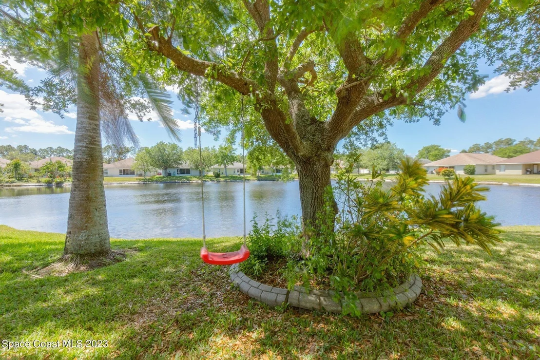 Photo of 2820 Stratford Pointe Drive