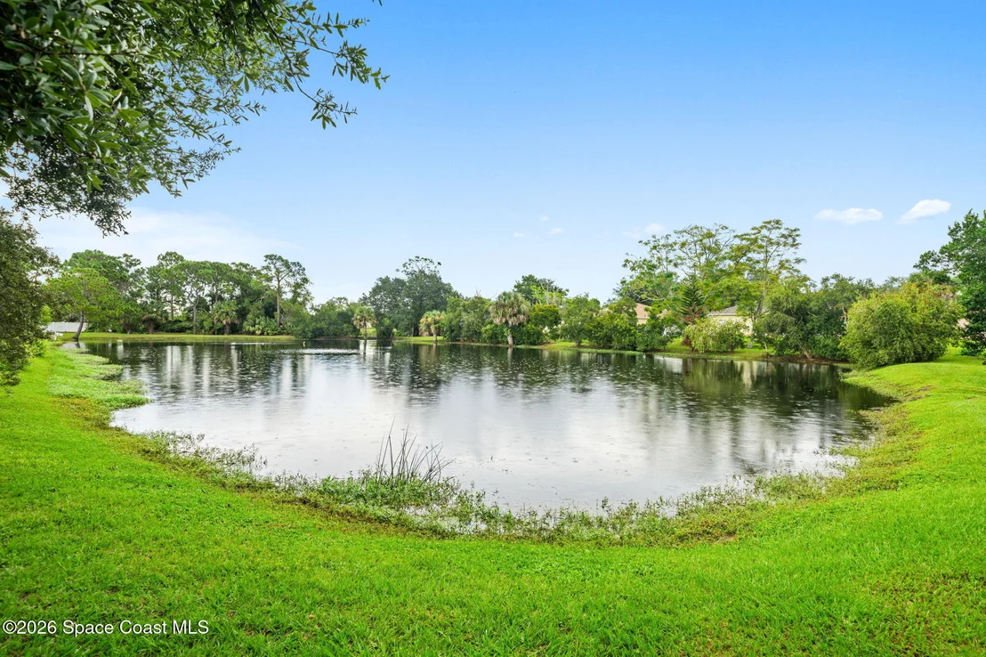 Photo of 511 Waterside Circle