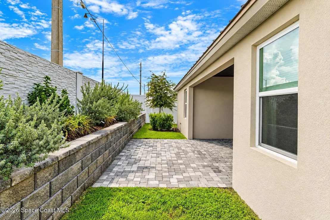 Photo of 225 First Light Cir