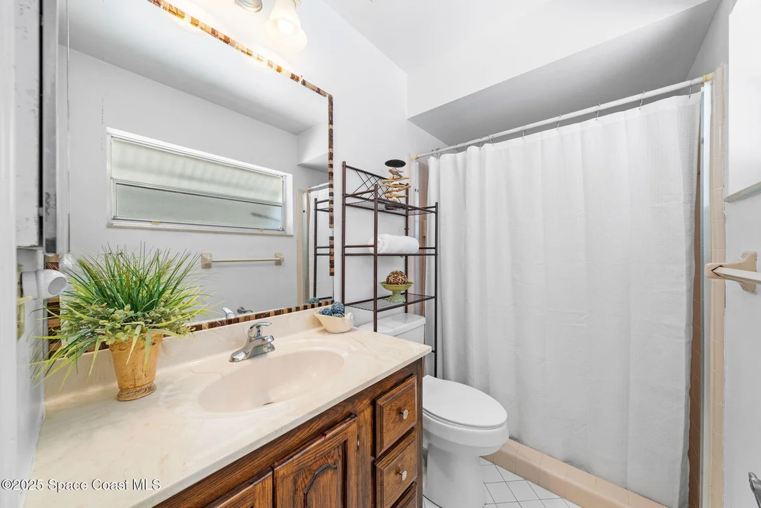 Photo of 1242 Creel Road NE