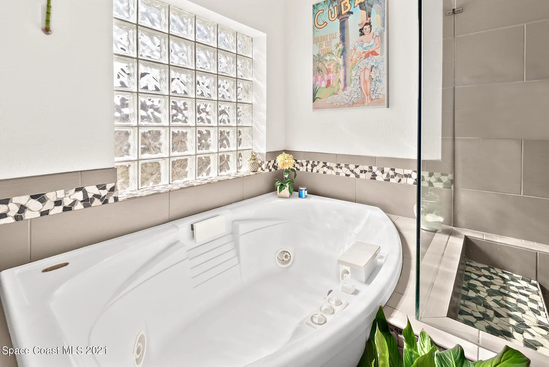 Photo of 6495 Bamboo Avenue
