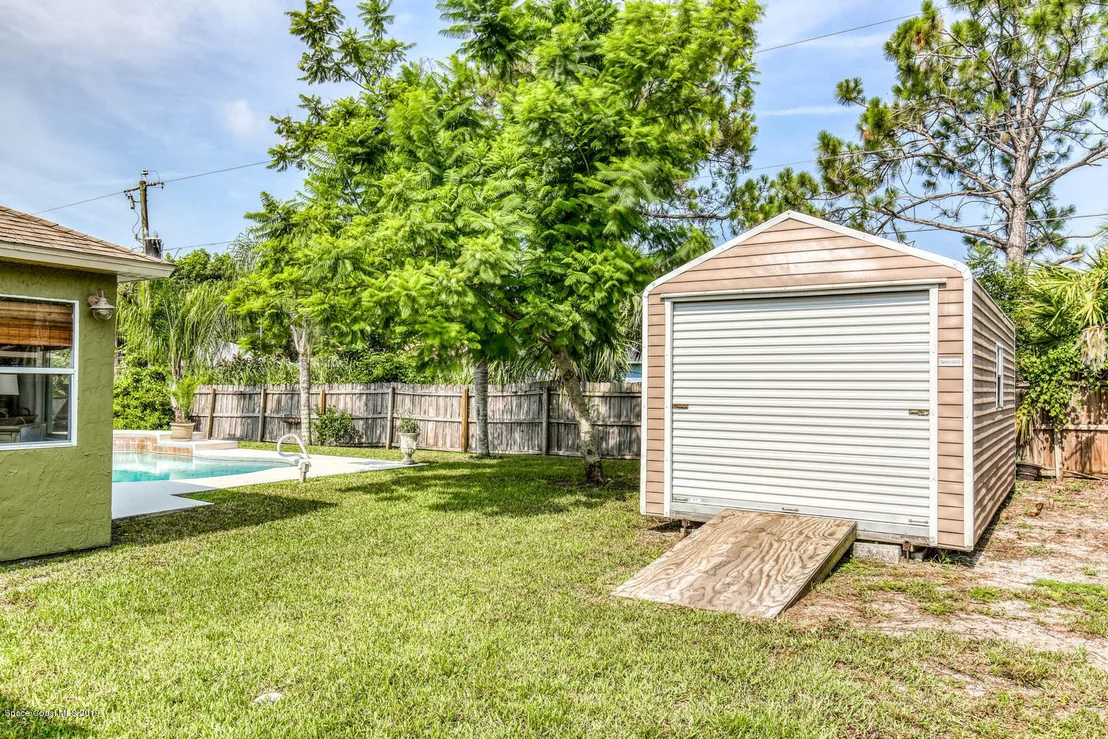 Photo of 6492 Harold Avenue