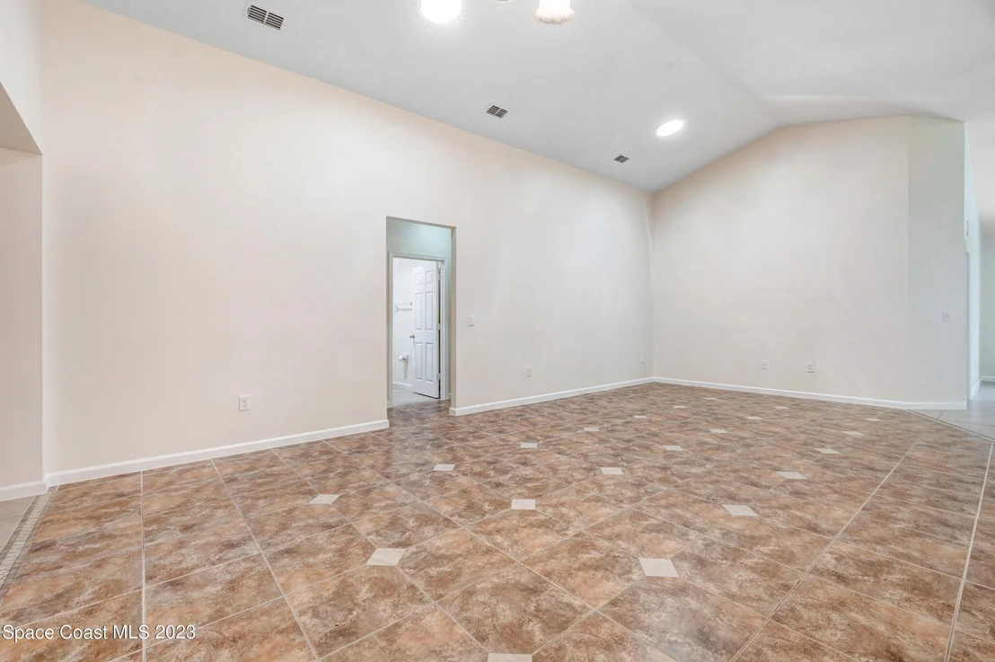 Photo of 1012 Hailey Street