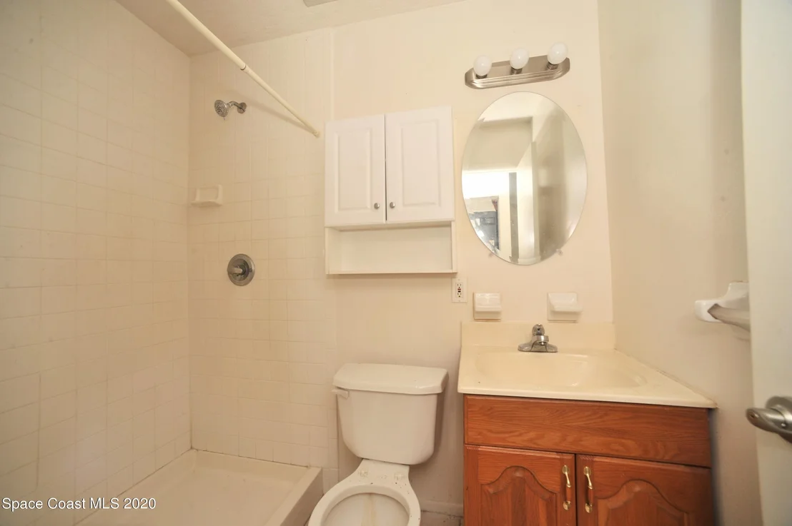 Photo of 3250 Ideal Avenue NE
