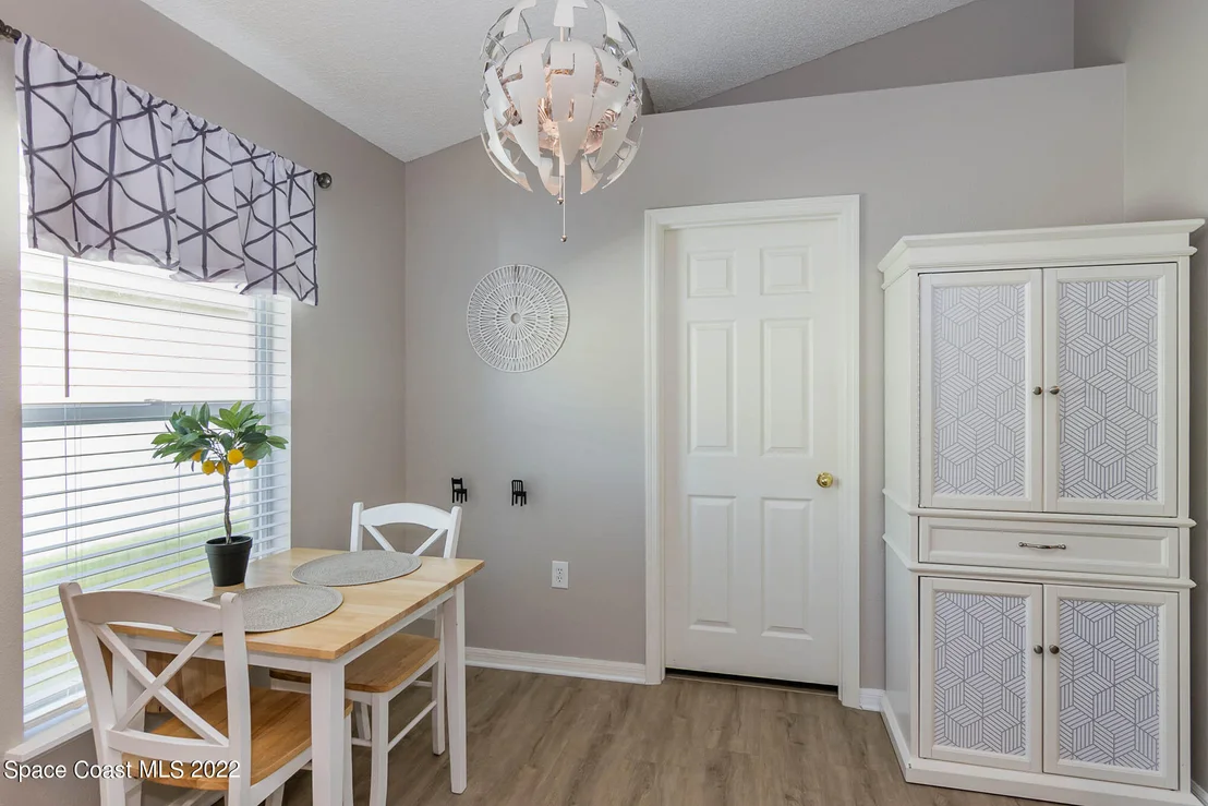 Photo of 1630 Brookshire Circle