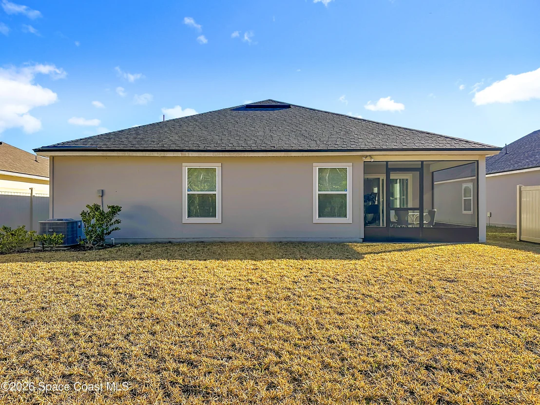 Photo of 65744 Edgewater Drive