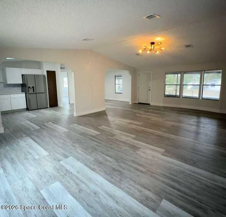 Photo of 154 Vanguard Circle