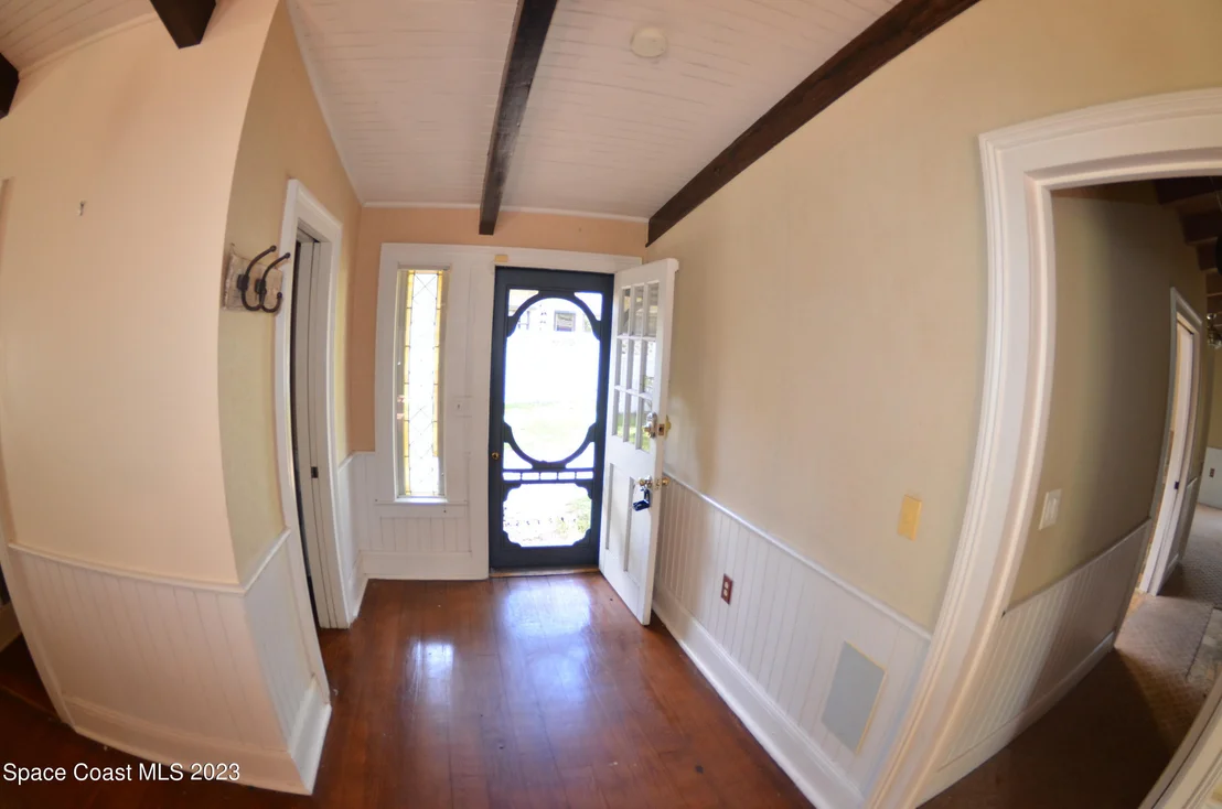 Photo of 1451 Rockledge Drive