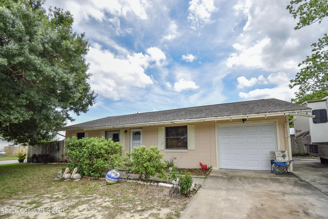Photo of 4021 Holder Park Drive