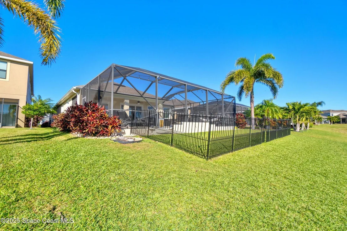 Photo of 8021 Strom Park Drive