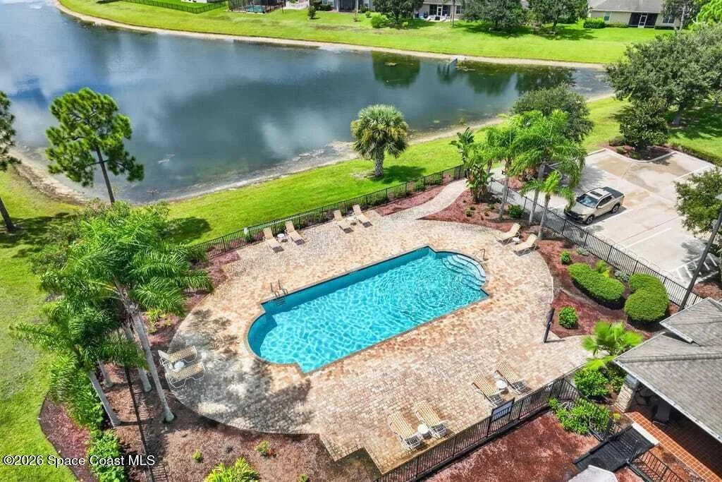 Photo of 228 Abernathy Circle SE