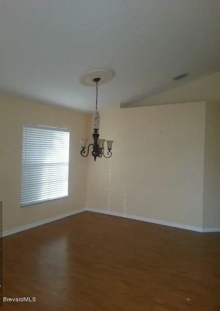 Photo of 916 Shaw Circle