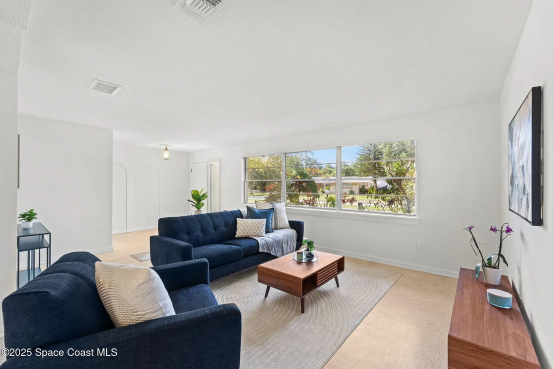 Photo of 215 Southgate Boulevard