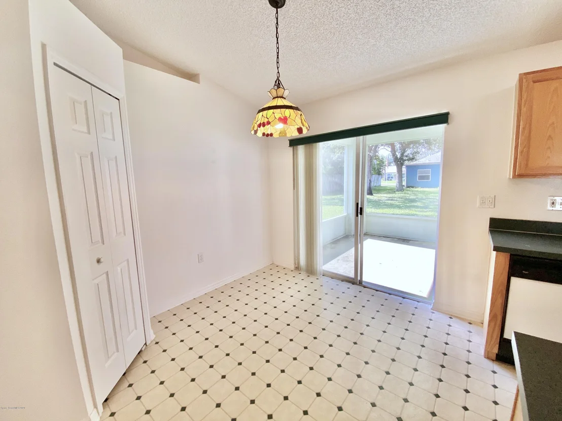 Photo of 1183 Winding Meadows Road