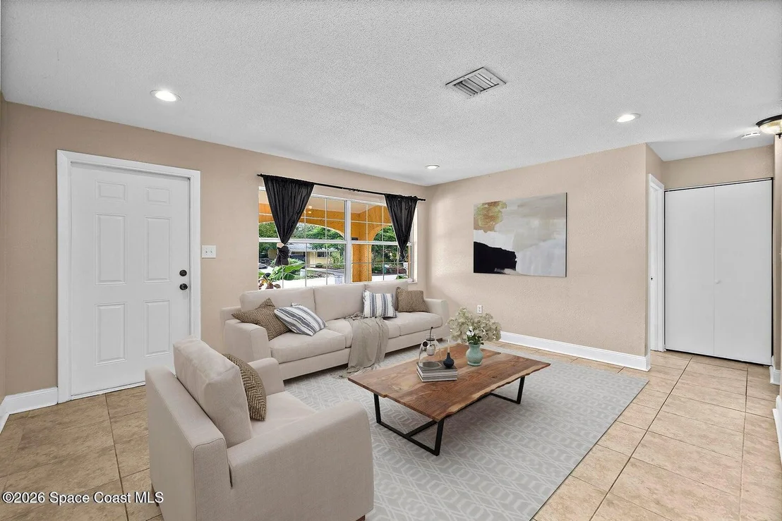 Photo of 2619 Lorna Drive