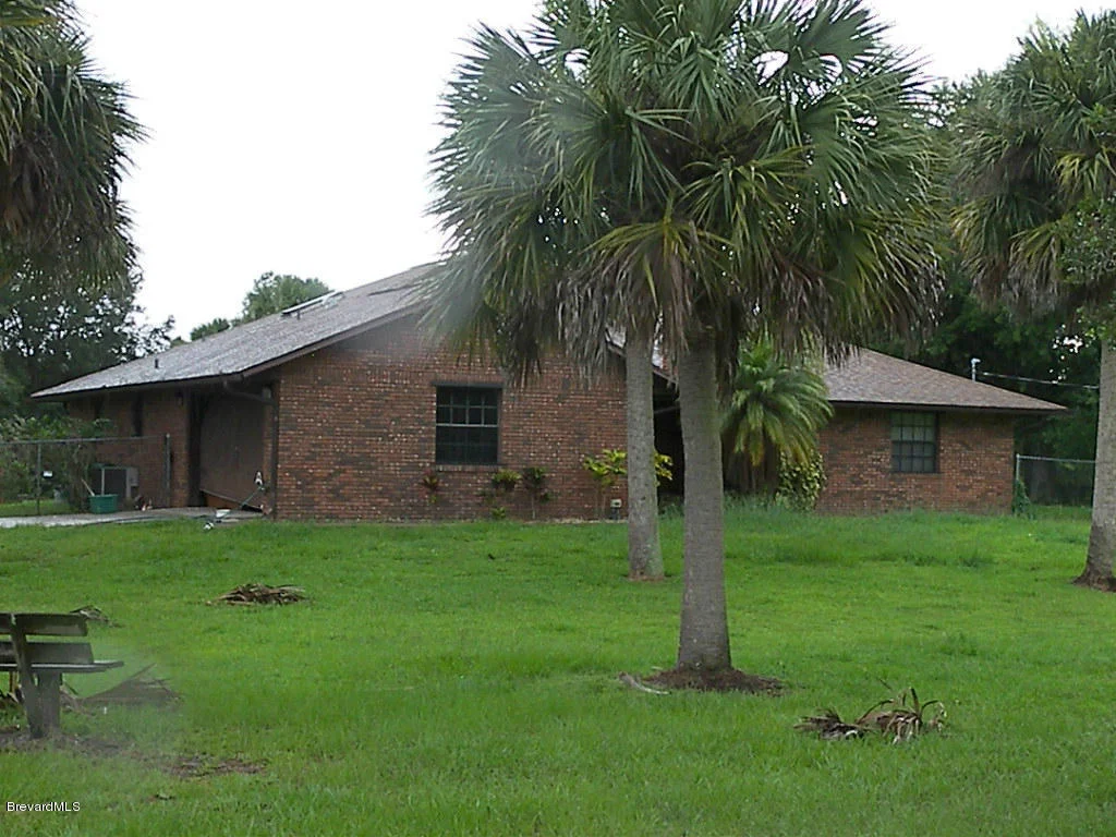Photo of 3301 Grant Road