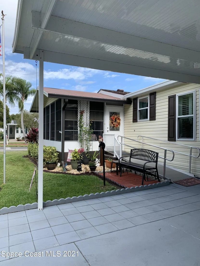Photo of 372 Scenic Drive