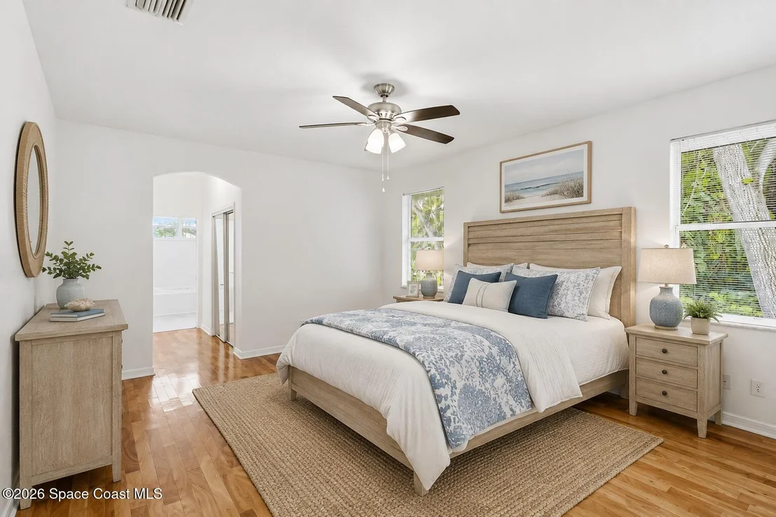 Photo of 1150 Meadowbrook Road NE