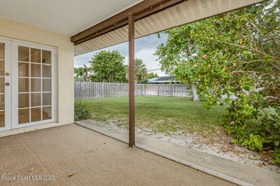Photo of 536 Solitaire Palm Drive
