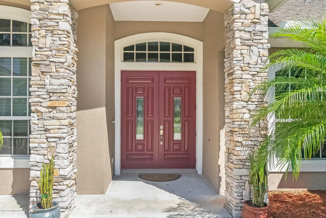 Photo of 2167 Windbrook Drive SE