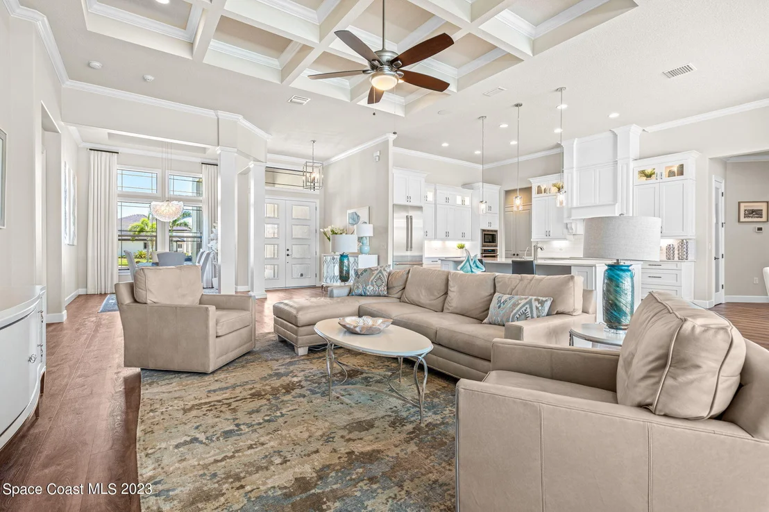 Photo of 2115 Calatrava Street