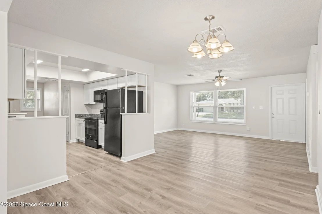 Photo of 676 Ixora Drive