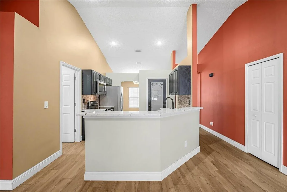 Photo of 6445 Ainsworth Road
