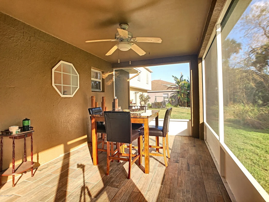 Photo of 669 Macon Drive