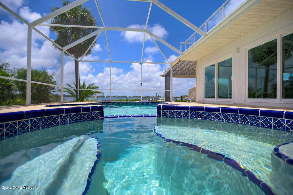 Photo of 802 Loggerhead Island Drive