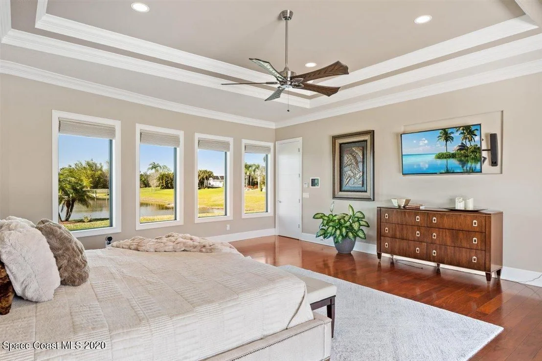 Photo of 924 Derby Lane