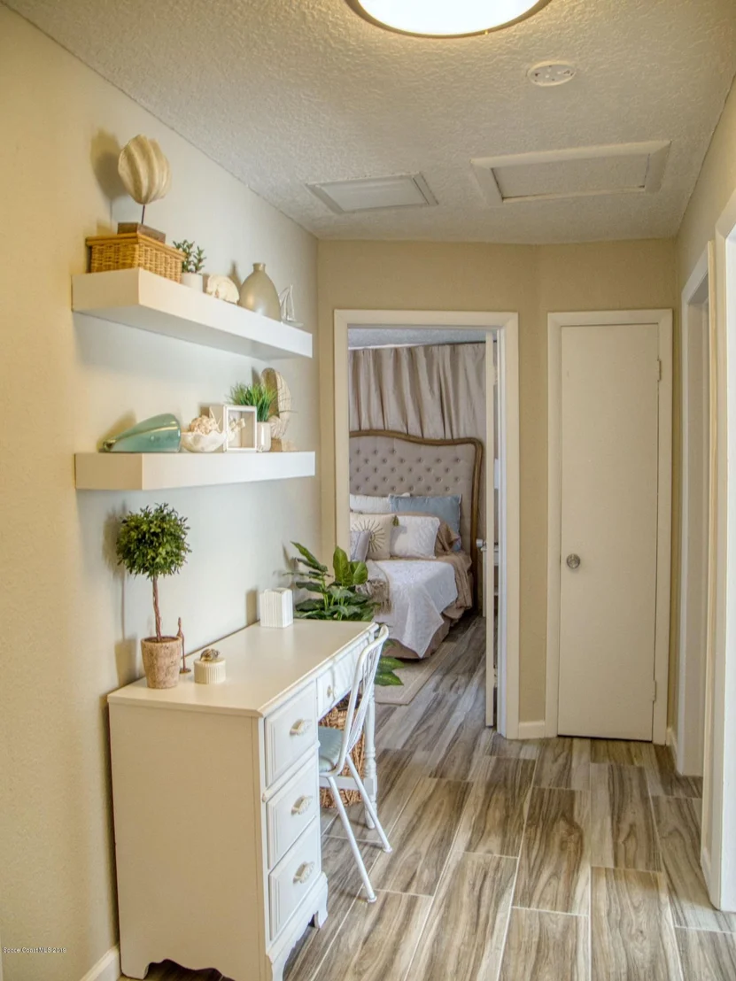 Photo of 220 Melaleuca Drive