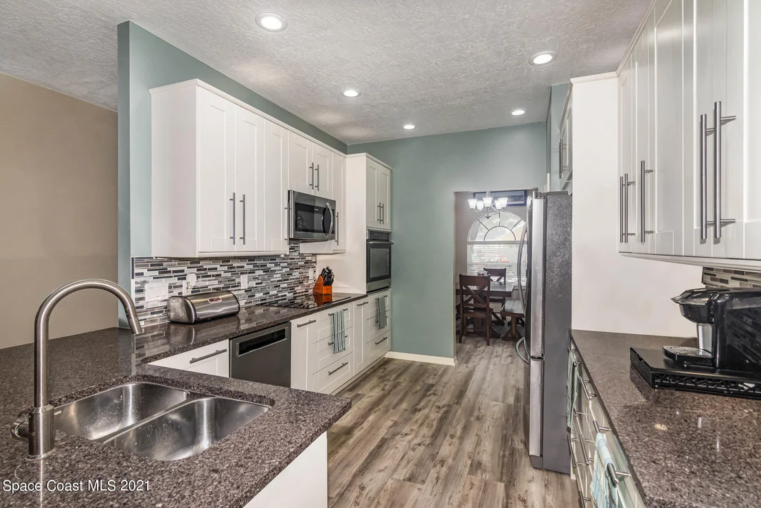 Photo of 1630 Rustic Way