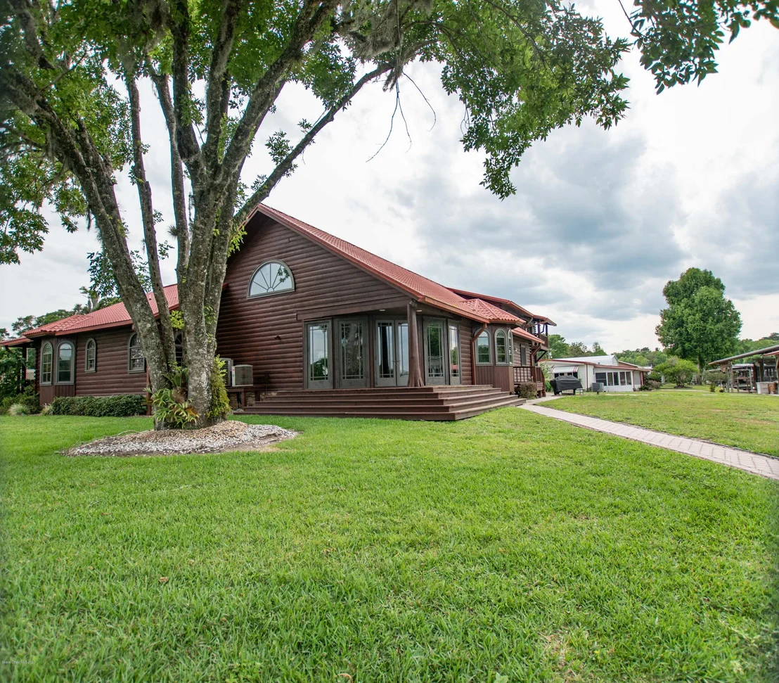 Photo of 55058 Riverview Drive