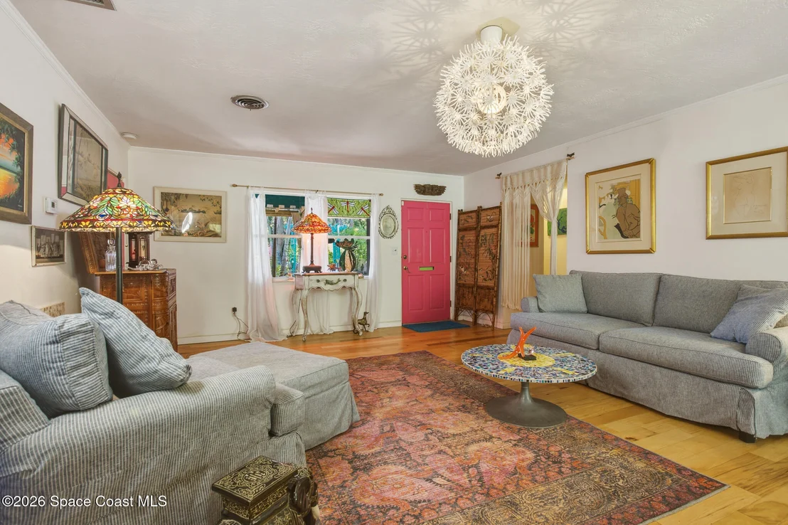 Photo of 2202 Hyde Parkway