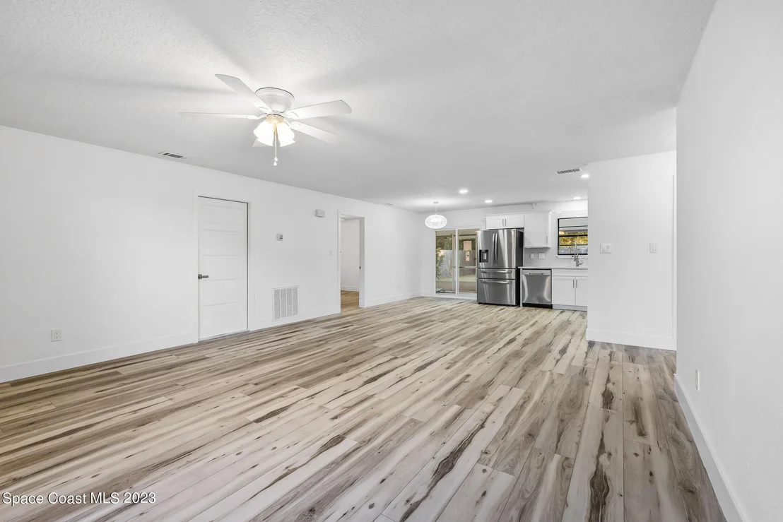 Photo of 293 Spring Street