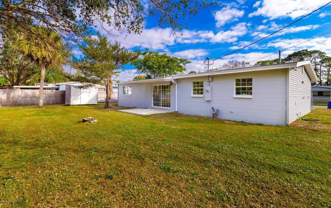Photo of 1114 Basalona Drive