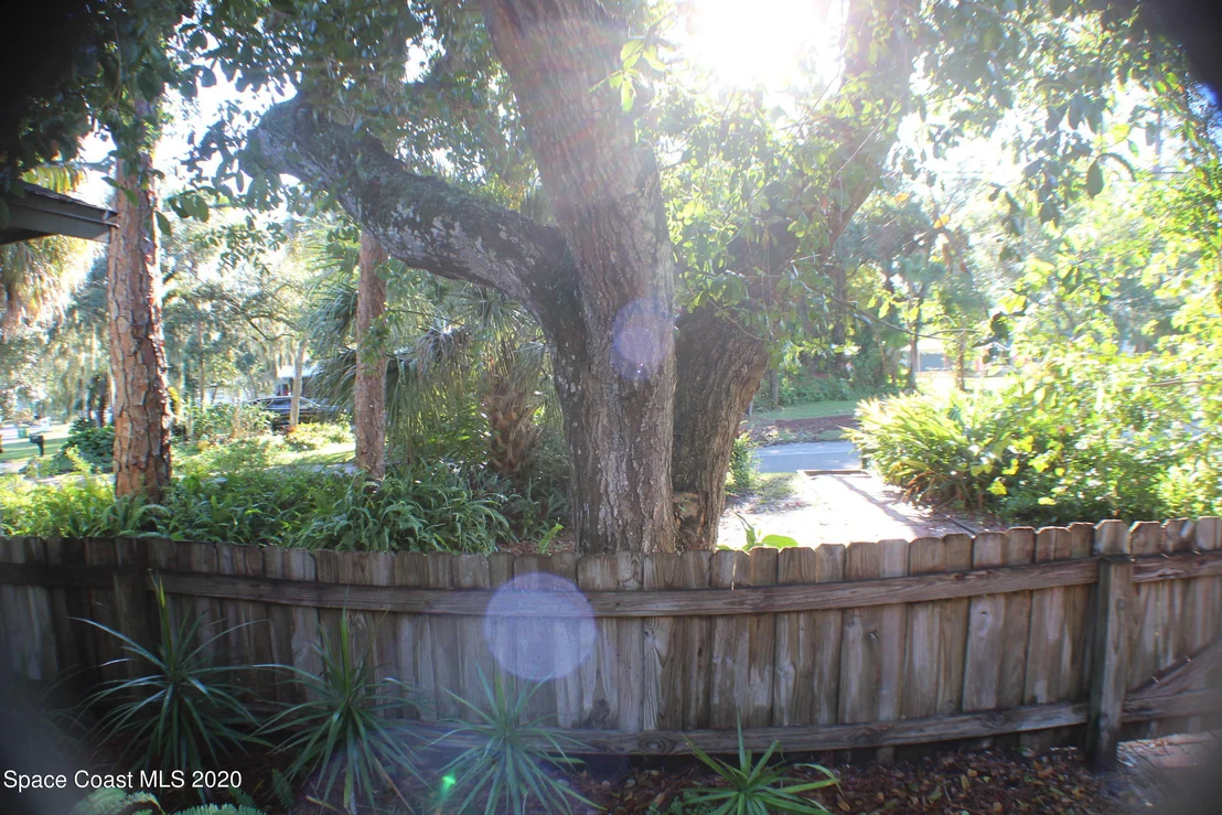 Photo of 150 Oakledge Drive