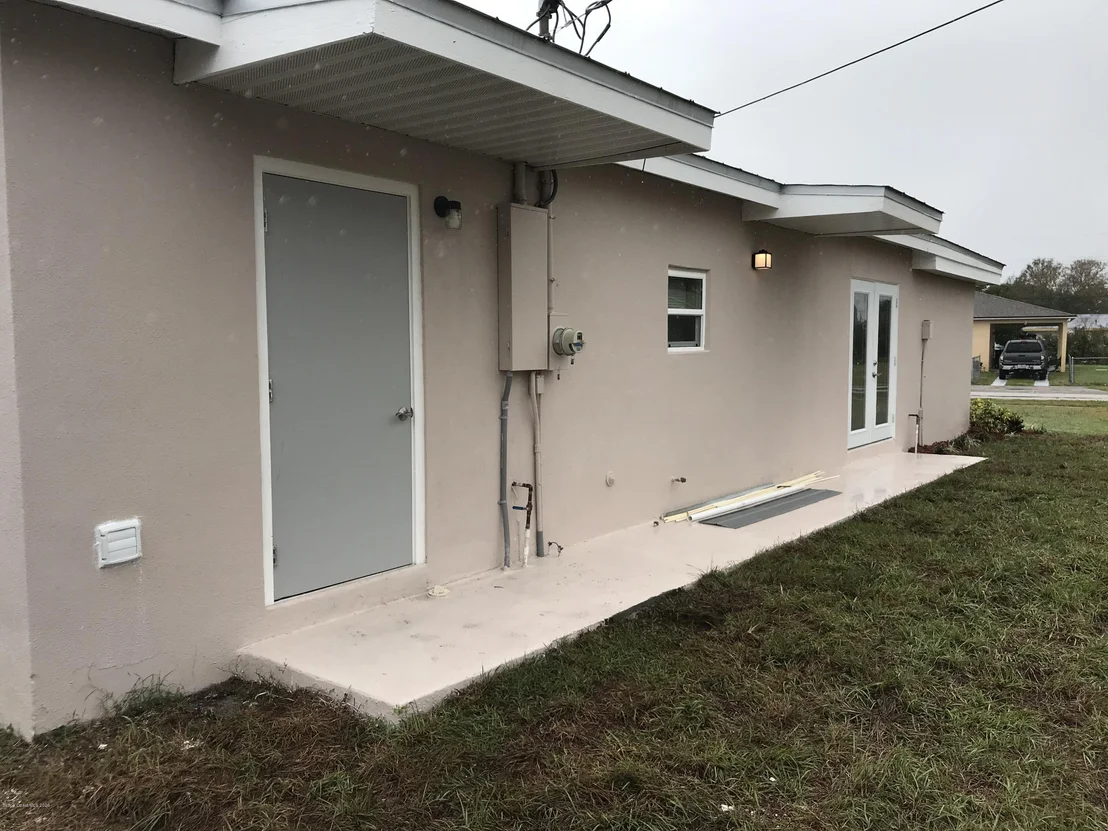 Photo of 3201 Ideal Avenue NE