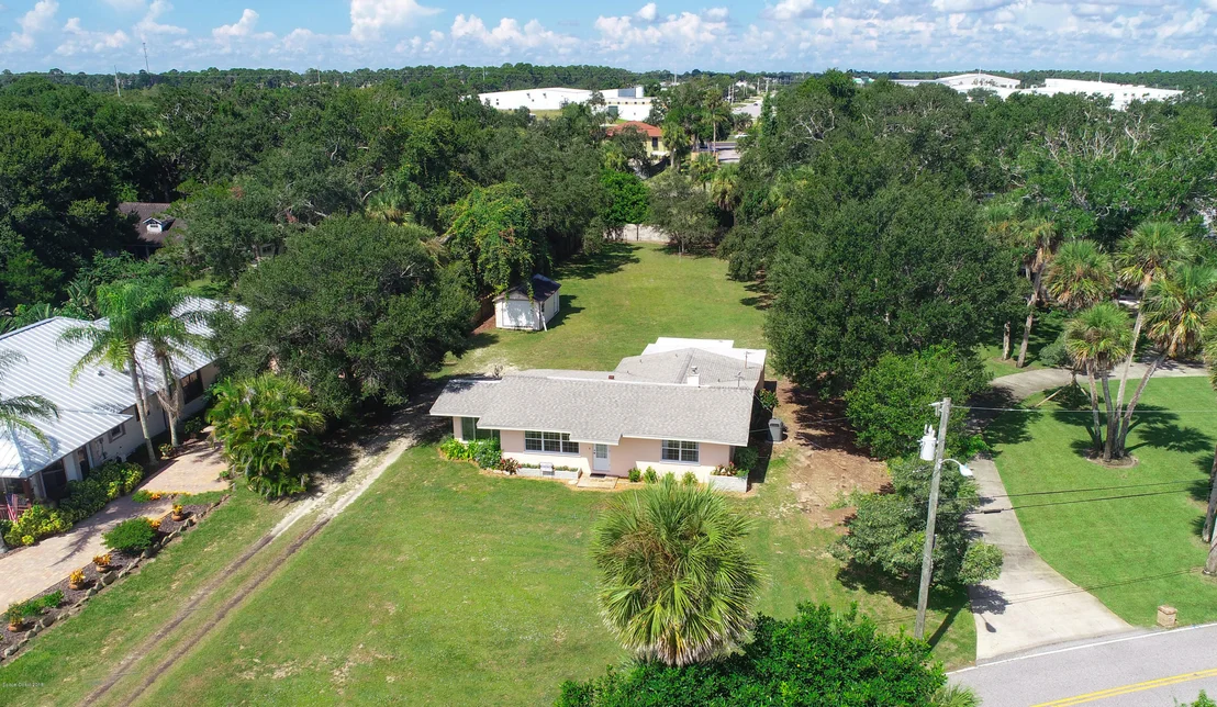 Photo of 1825 Rockledge Drive