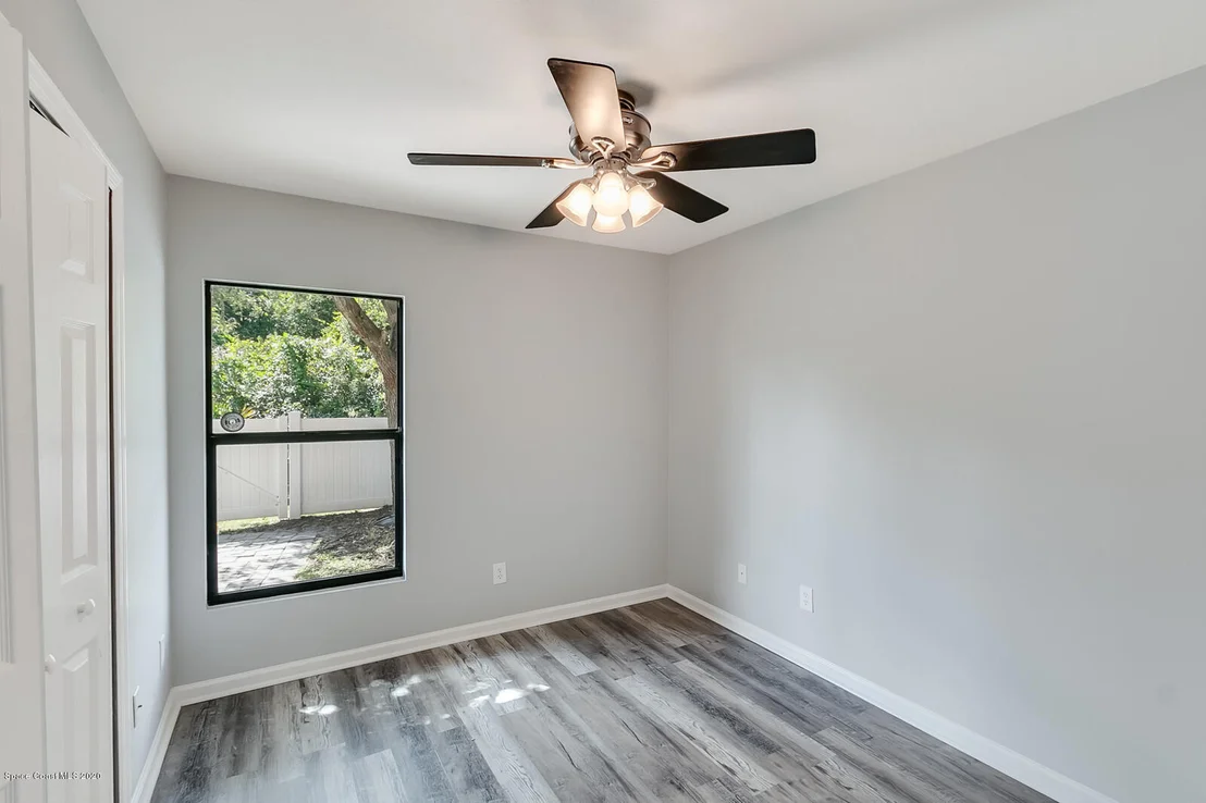 Photo of Unit 101 at 1100 Luminary Circle