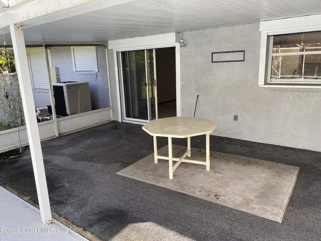 Photo of 6446 Cable Avenue