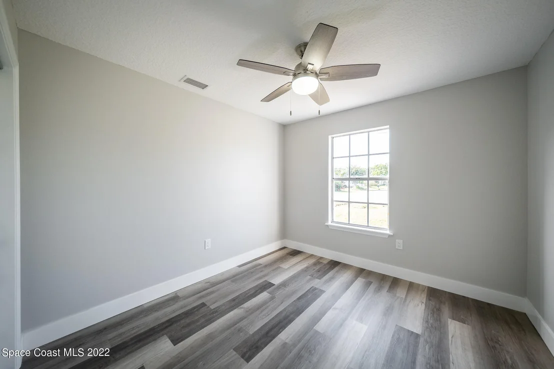 Photo of 5075 Jumper Street