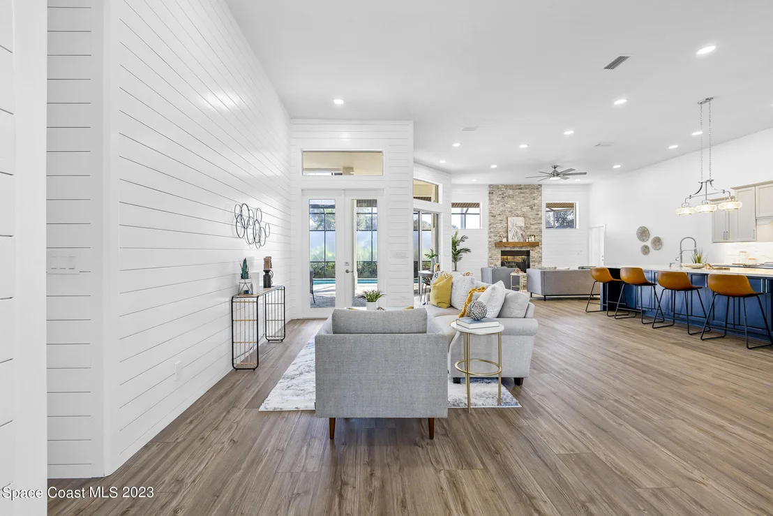 Photo of 473 Peregrine Drive