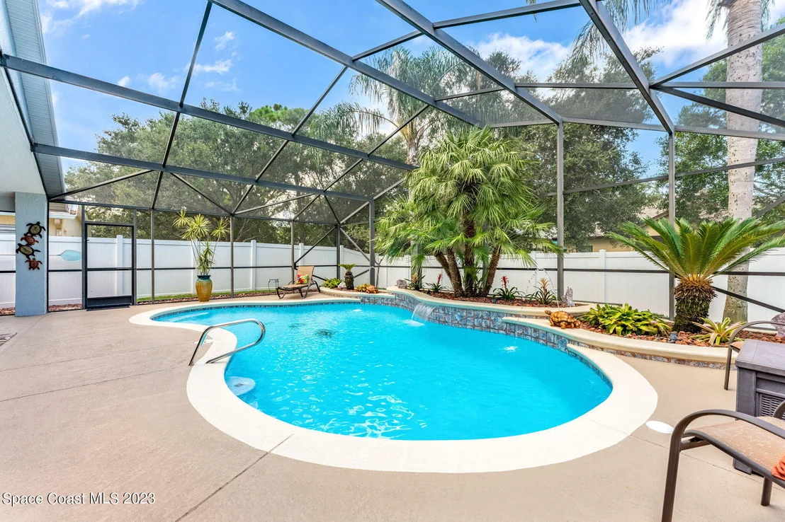 Photo of 2060 Stratford Pointe Drive