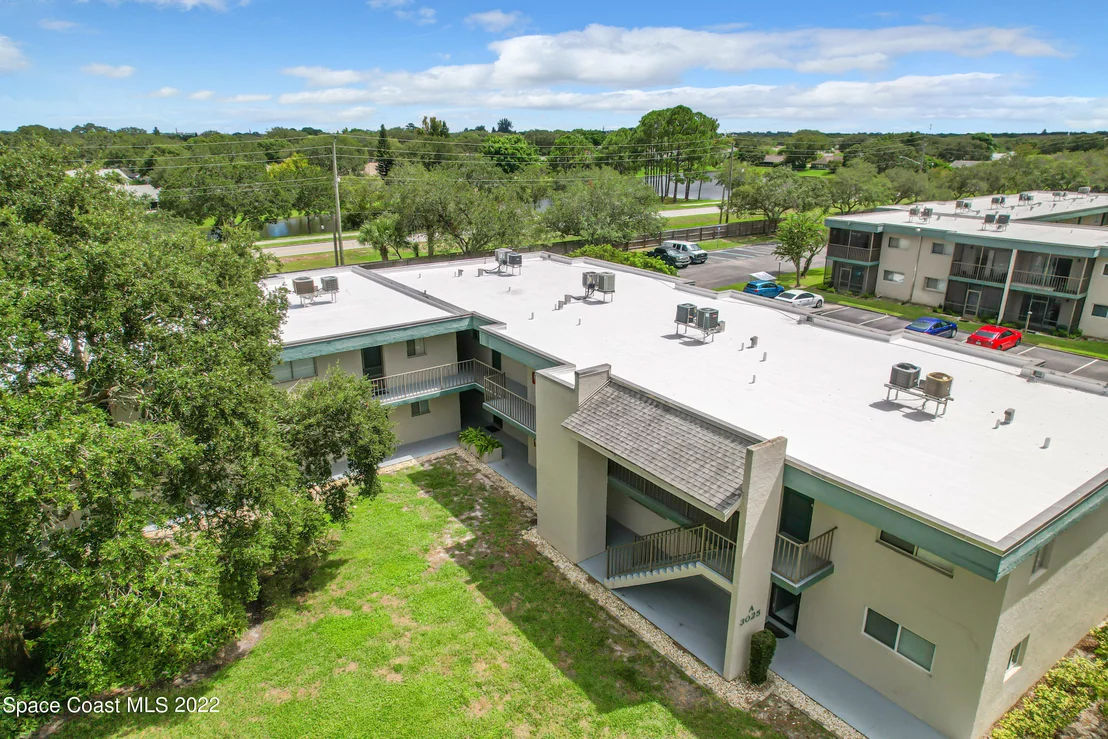 Photo of Unit 107 at 3025 Thrush Drive