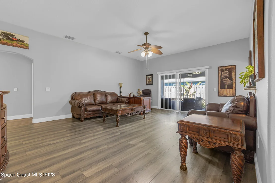 Photo of 4930 Hidden Creek Road